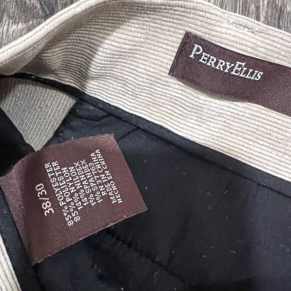 New Perry Ellis 38x30 Cordory Pants - Picture 4 of 5